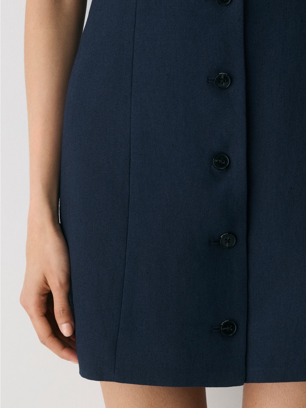 Aritzia Wilfred Aria button up linen mini Dress - PowerLinen - Admiral Navy Blue - Picture 6 of 11